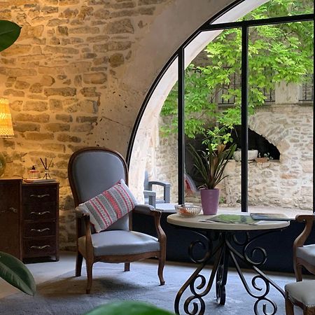 Saint-Julien-de-PeyrolasDomaine Forvent住宿加早餐旅馆 外观 照片