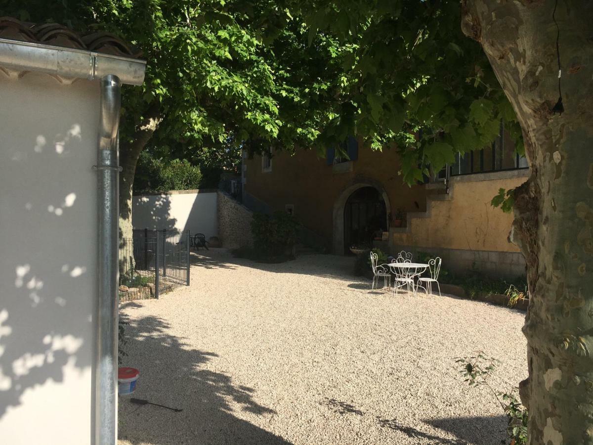 Saint-Julien-de-PeyrolasDomaine Forvent住宿加早餐旅馆 外观 照片